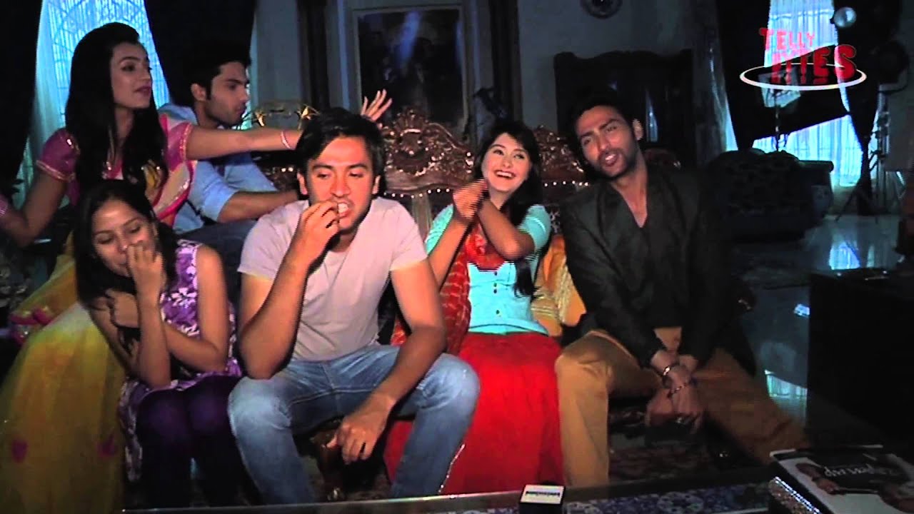 Pyaro Gada Aur Pyar Ho Gaya - 100 Episodes Celebration - YouTube