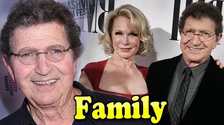 Mac Davis Family With Daughter,Son and Wife Lise K...