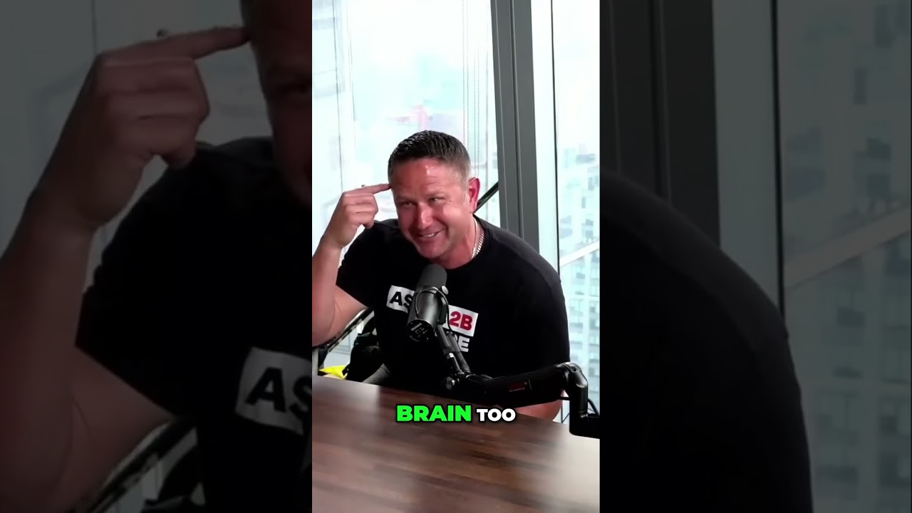 CEO's Growth Secrets: Balancing Operations & Chasing New Goals!