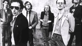 Video thumbnail of "Graham Parker and The Rumour "Passion is No Ordinary Word""
