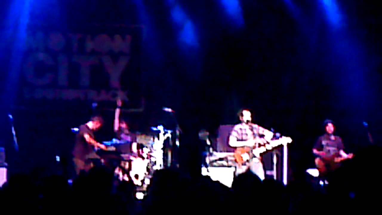 Motion city soundtrack everything is alright summe YouTube