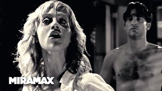 Sin City | 'Lovestink' (HD) - Brittany Murphy, Benicio Del Toro | MIRAMAX Resimi