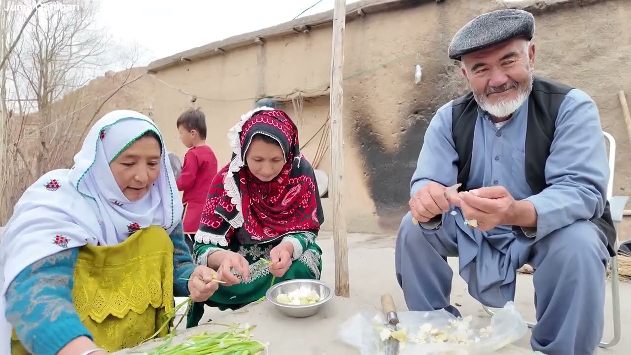 عزیزان بایین آشک جور کنیم 🥰 افطار مهمان ما باشید 🥰