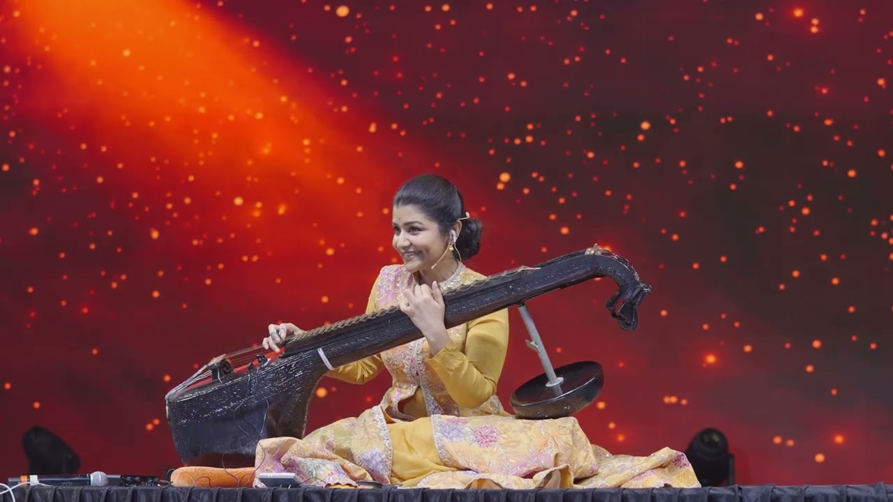 Фрагмент выступления в Белгави, которое проходило в #Технологическом_университете_Висвесварая. #В...