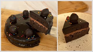 Only 3 Ingredient Chocolate Cake On tawa | No Cream No Oven, Kadai, Eggs Super Easy Chocolate Cake