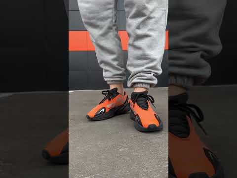 Яскраві кросівки для хлопців, чоловічі демісезонні кросівки, текстильні осінні весняні кросівки для хлопців, видео 1