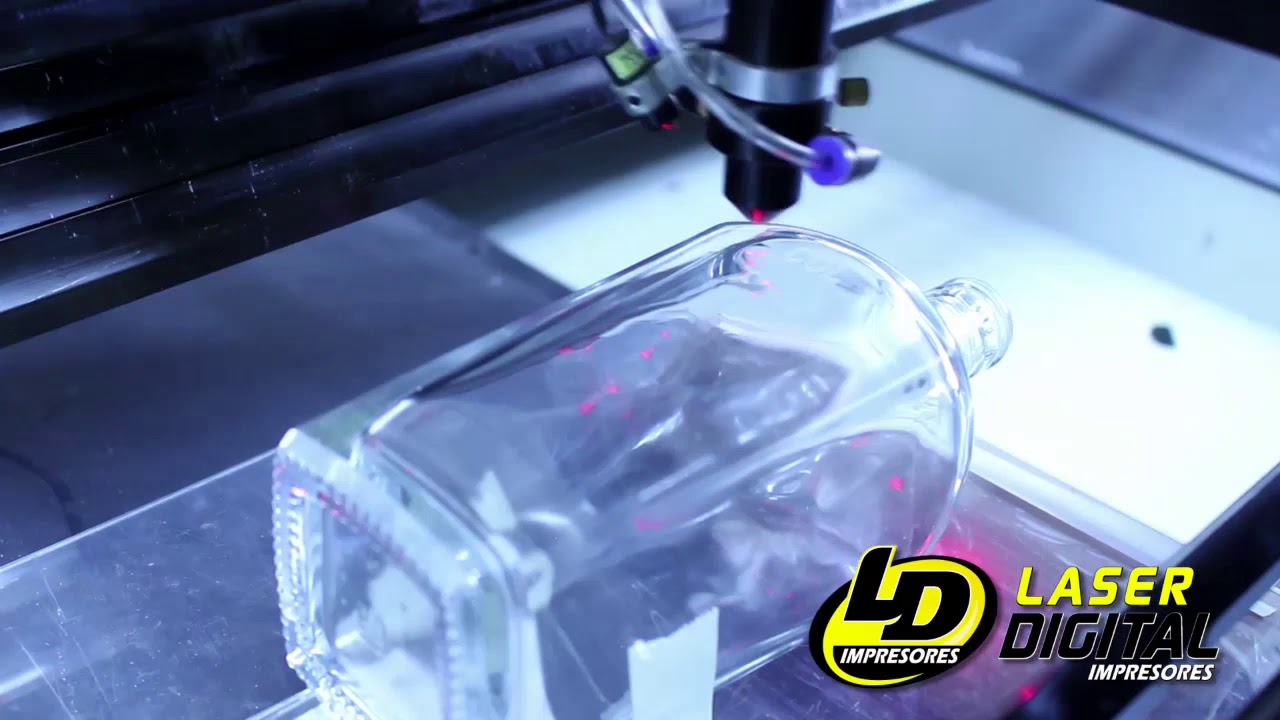 Corte y grabado láser (130 cms X 240 cms) ancho.