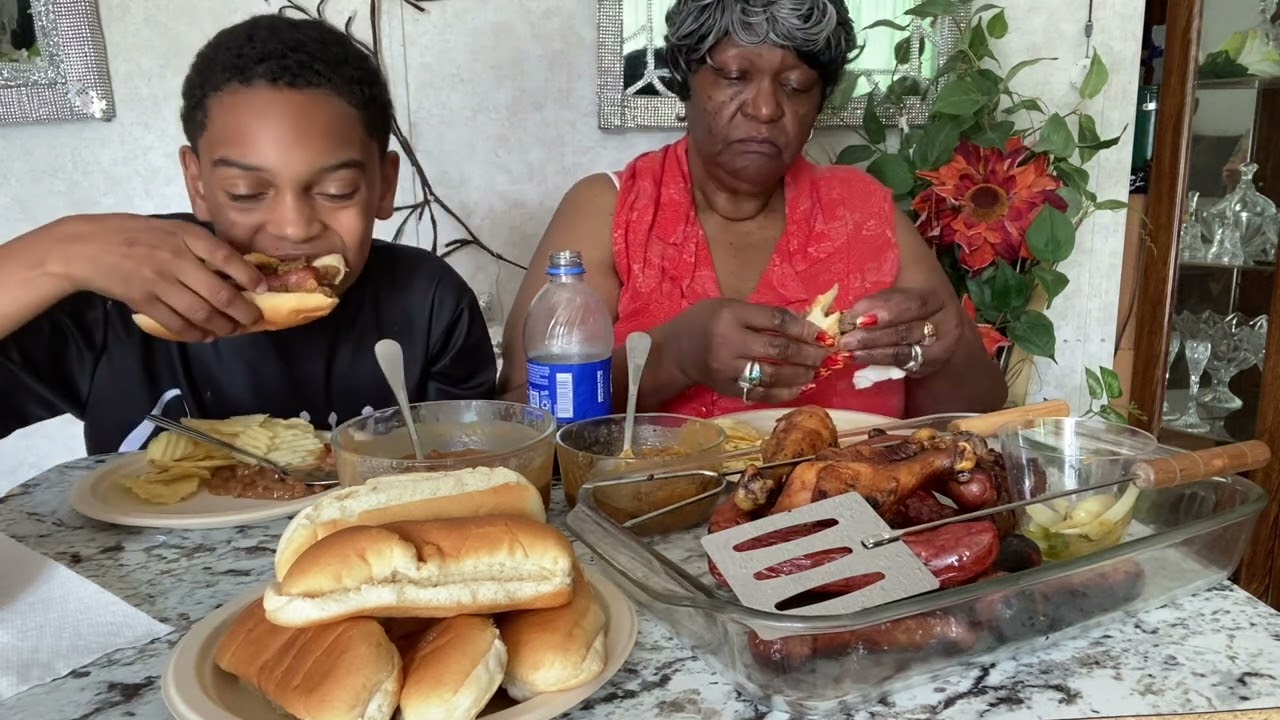 Today they have a baked beans, hotdog, sausage, dogs, and chips