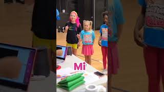Work it out Team Siwa JoJo Siwa       #vocalcoach #cherylporterdiva #shorts