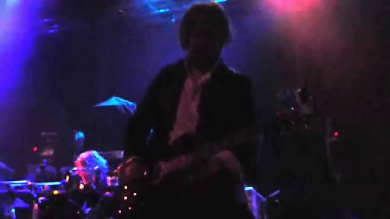 Black Star Electra Feat Daisy De La Hoya Plays Pretend At The