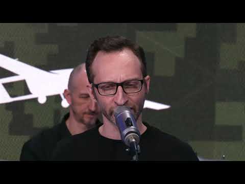 Міша Крупін і гурт Корупція — У нашому місті | Байрактар LIVE