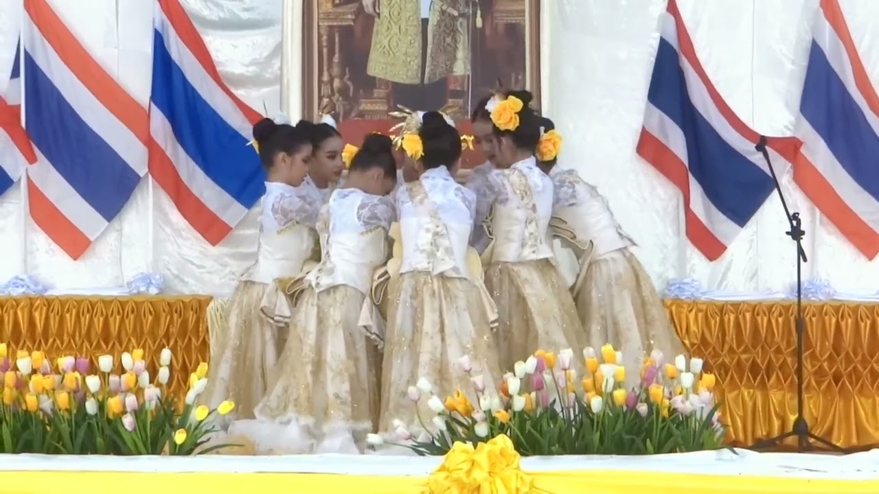 งานวันพ่อแห่งชาติ จินตลีลาประกอบเพลงพระราชนิพนธ์