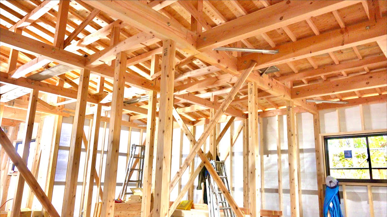 Restoration of an old Japanese House. Professional carpenter