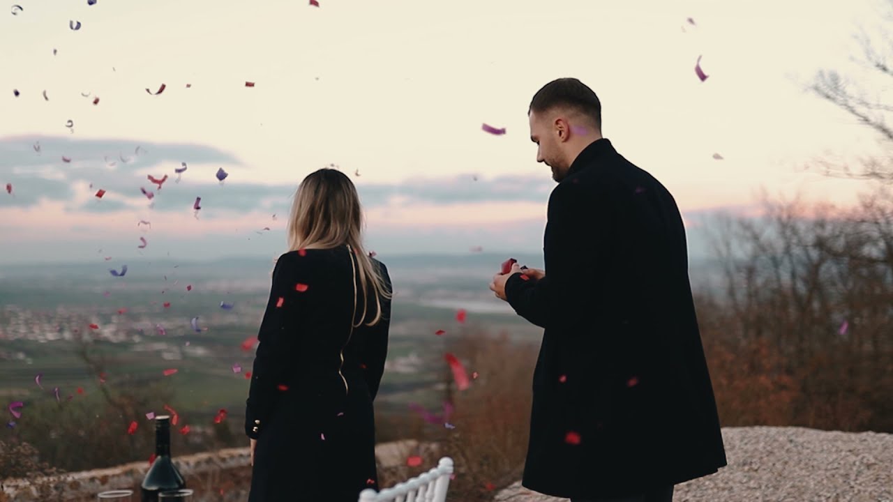 Download Love Story - Wedding Proposal (Propozim Martese)