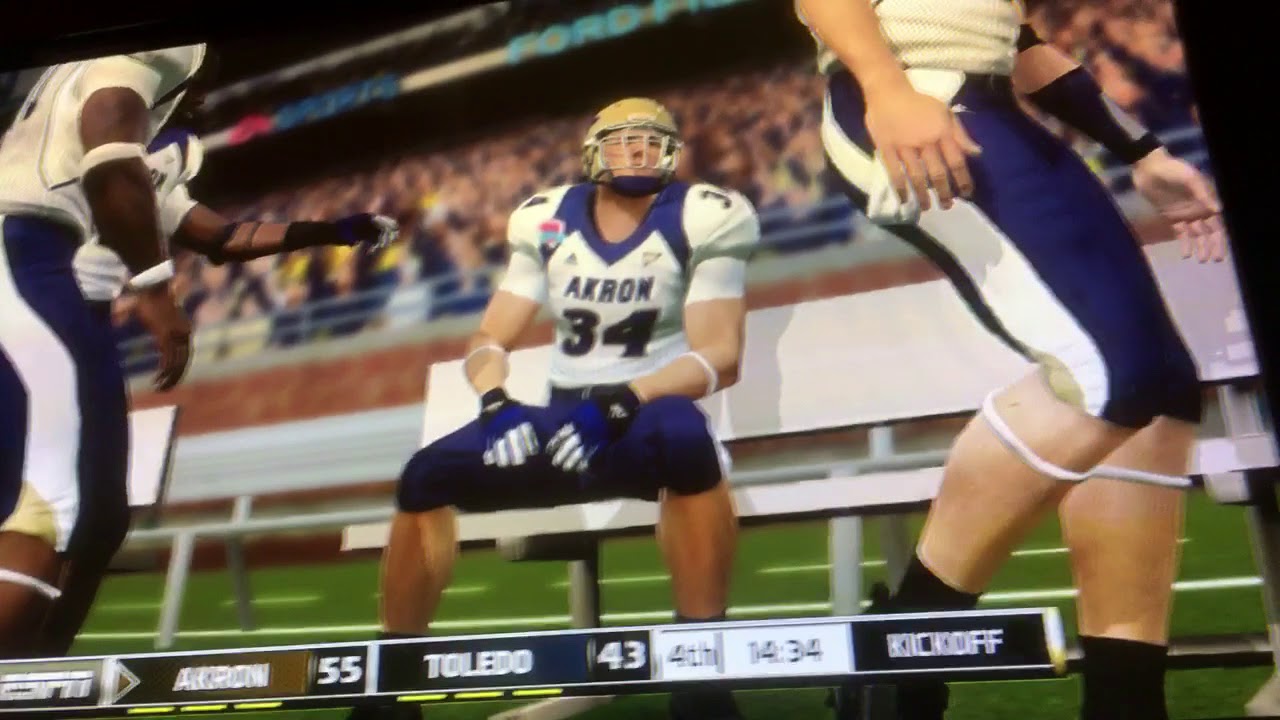 Mac championship Akron vs Toledo part 25 - YouTube