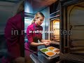 ✈️🍽️ Airline Food Safety: From Kitchen to Cabin 🛡️