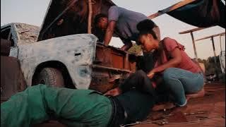 Razie kay Anaconda ft topcha & una de vocalist