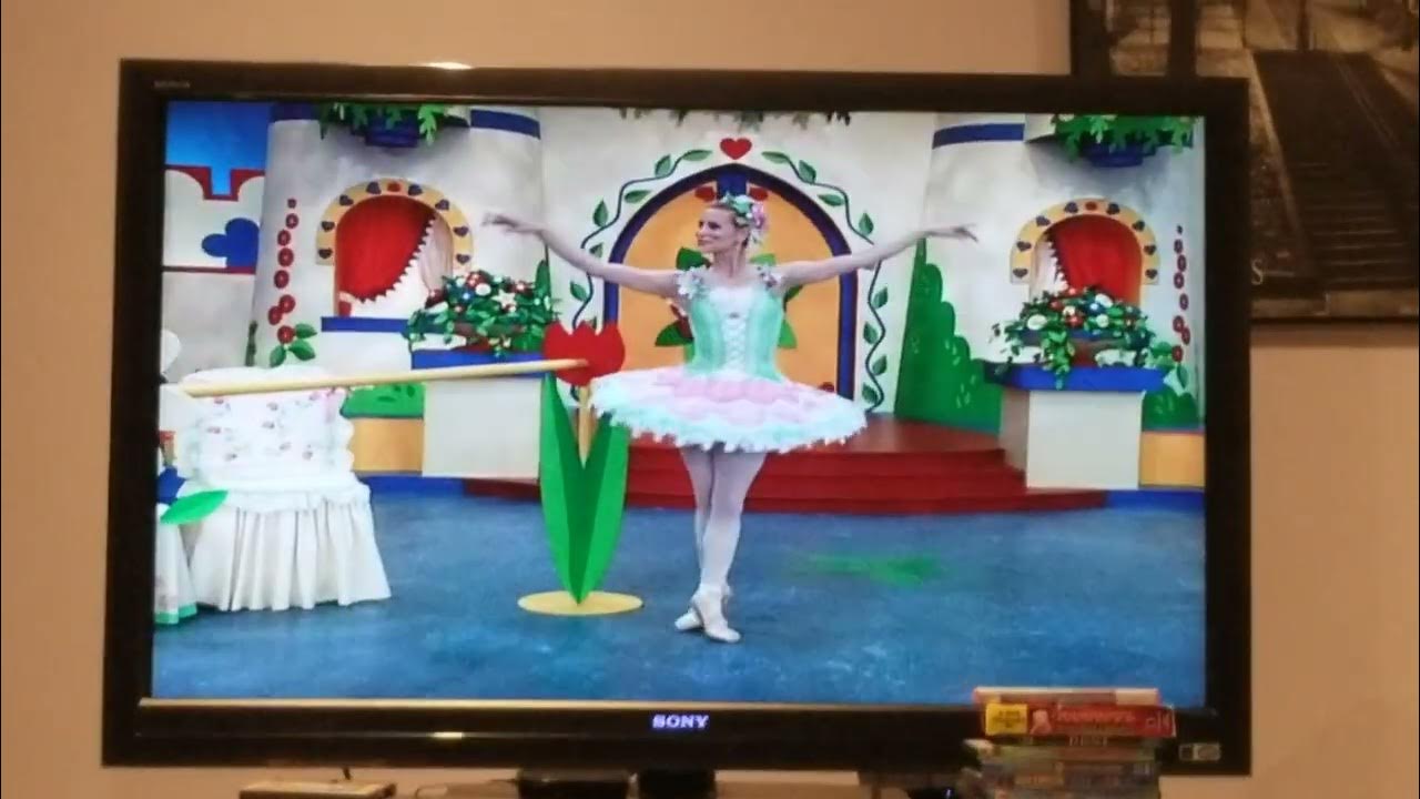 The Toy Castle Time To Dance Short Chaines YouTube