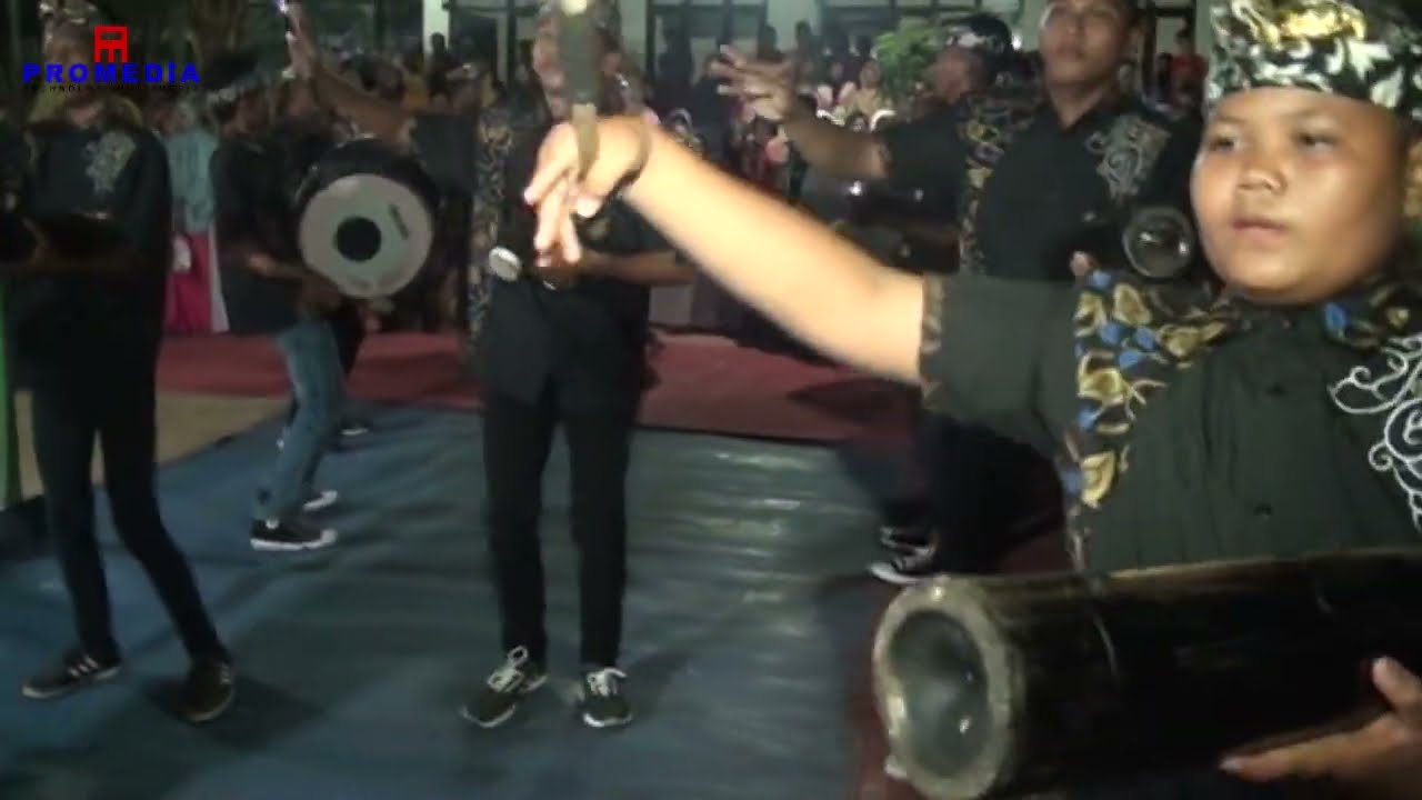 Tong Tong Madura Drumband