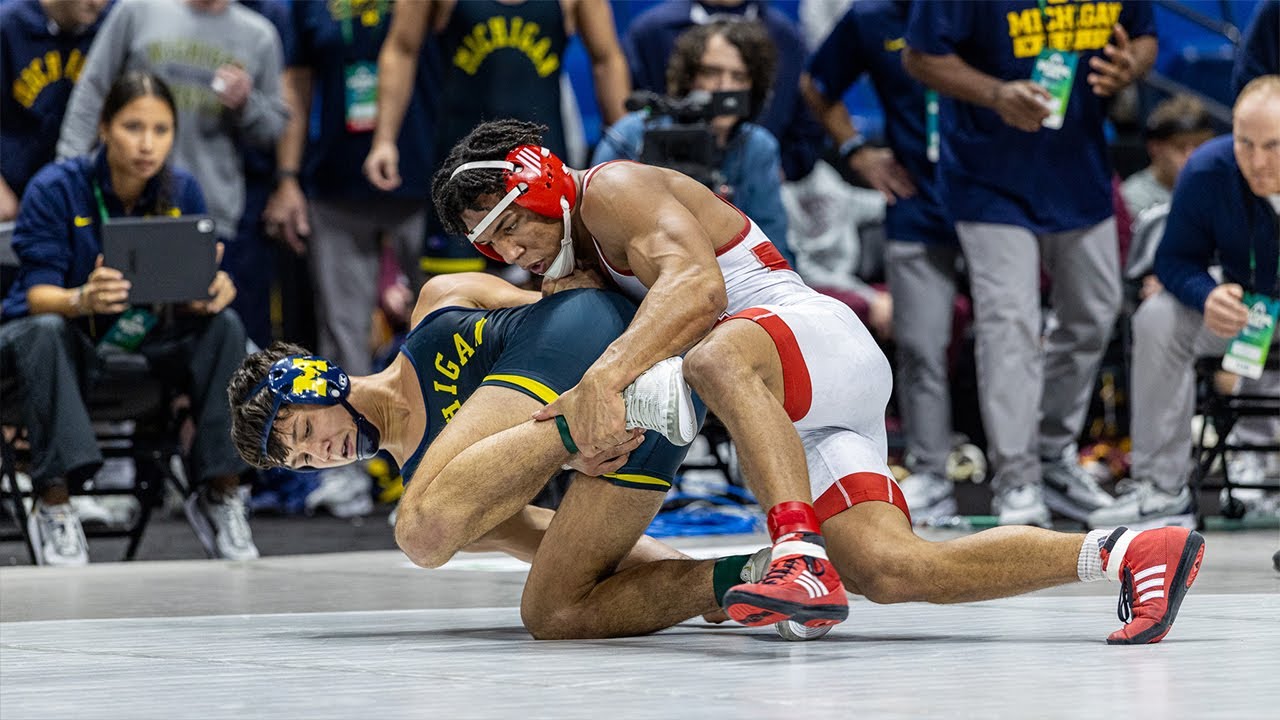 Beau Mantanona, Michigan vs Christopher Minto, Nebraska | 2025 National Duals Invitational