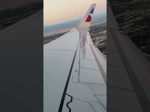American 737 takeoff Fresno