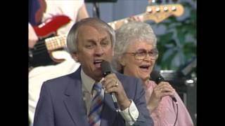 1983 Tribute To Mom & Dad Speer - The Speer Family - Southern Gospel