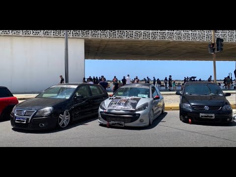 Exposição de carros antigos e 'Clube Rebaixados' movimentam