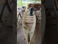 La précision de ce maître artisan est hypnotisante
