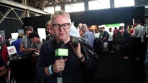 Touring Startup Alley with Mike Butcher