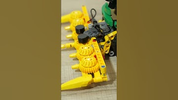 LEGO 42168 Showcase | LEGO Technic John Deere 9700 Forage Harvester | Review | LEGO Technic 2024