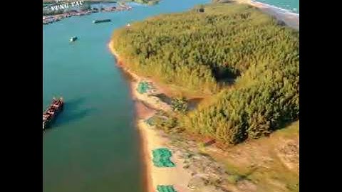 Vẽ đẹp cảng cá Lộc An