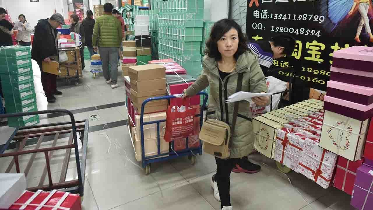 Women better performers on e-commerce platforms