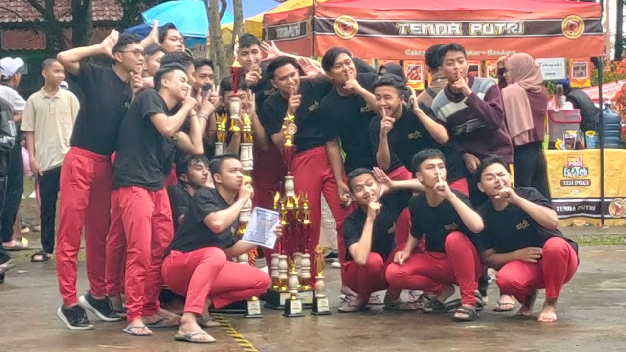 PURNA PASHEMAN'90 ( LKBB NZ ) JUARA UMUM...