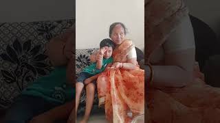 आई-बाबा ओरडले की एकच सुरक्षित जागा असते, ती म्हणजे आजीची कुशी. 🤗#swayamswaraj #shortsfeed