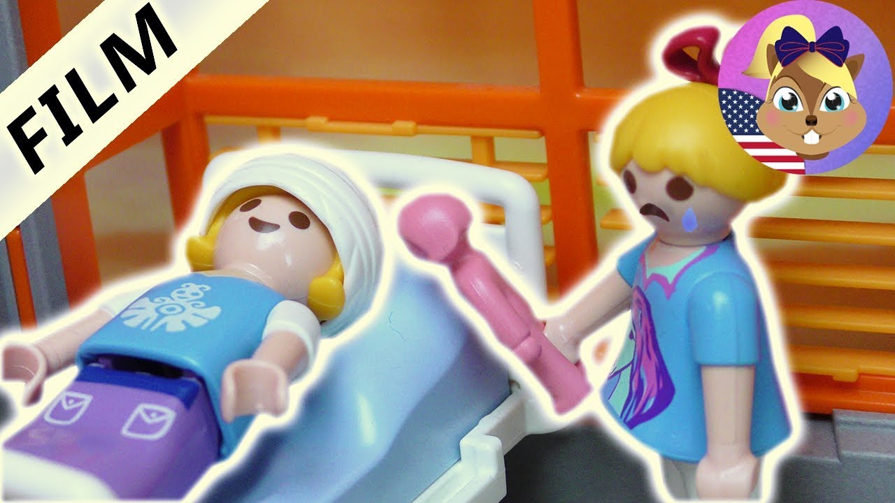 Playmobil Film English PIA at the hospital?! HORRIBLE Porsche accident during class field trip