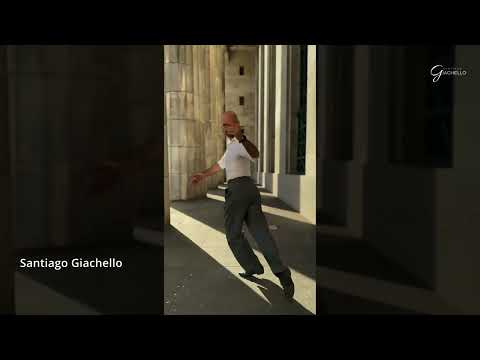 Santiago Giachello. Buenos Aires 2026. "Adios Nonino". #tango #street #bailando #dancer
