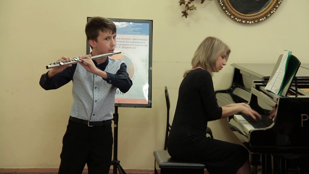 Корякин Иван (флейта) группа В - YouTube