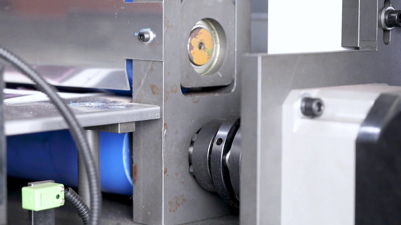 Dakiou PY-950 High Speed Roll Die Cutting Machine - YouTube