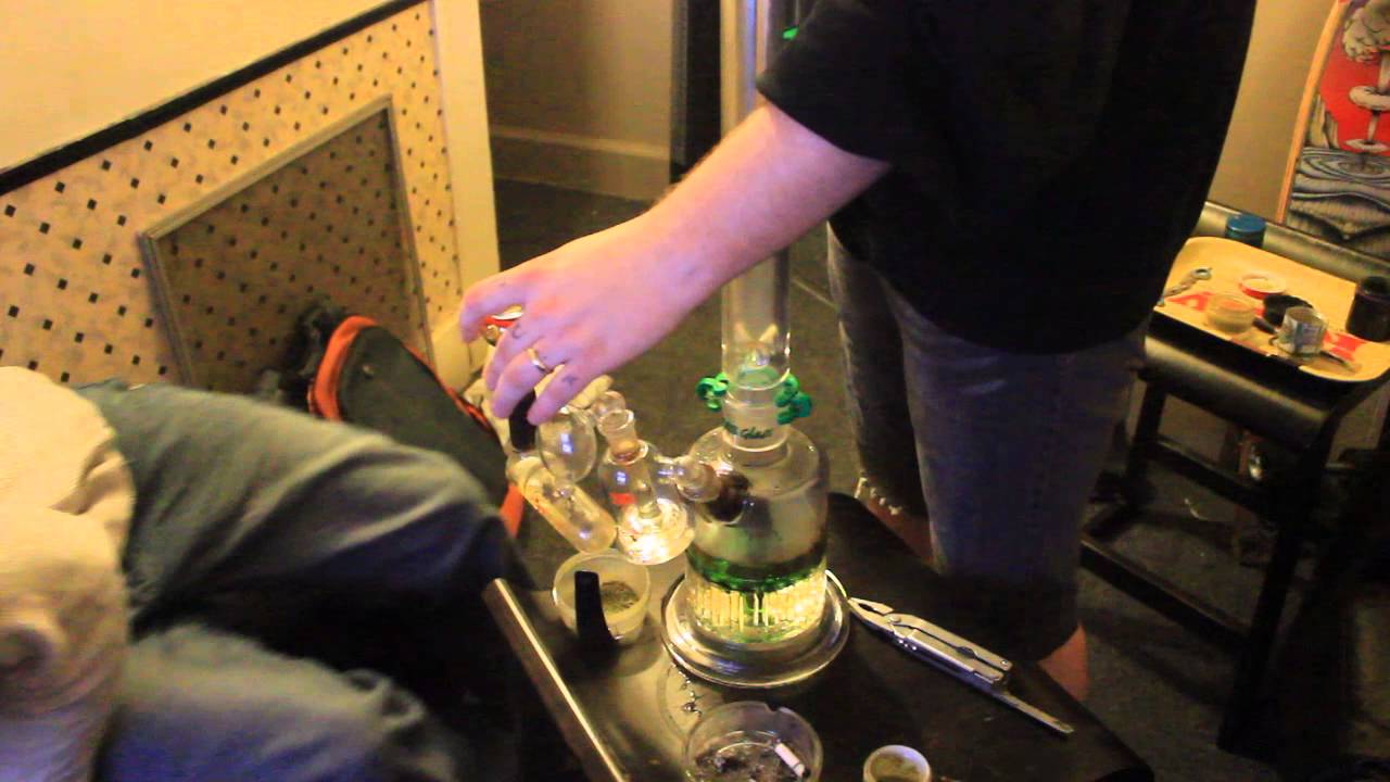 Massive Kief Hit Outta Hoss Glass Build a Bong 17 Perk with Inline Perk And Waterfall Attachments