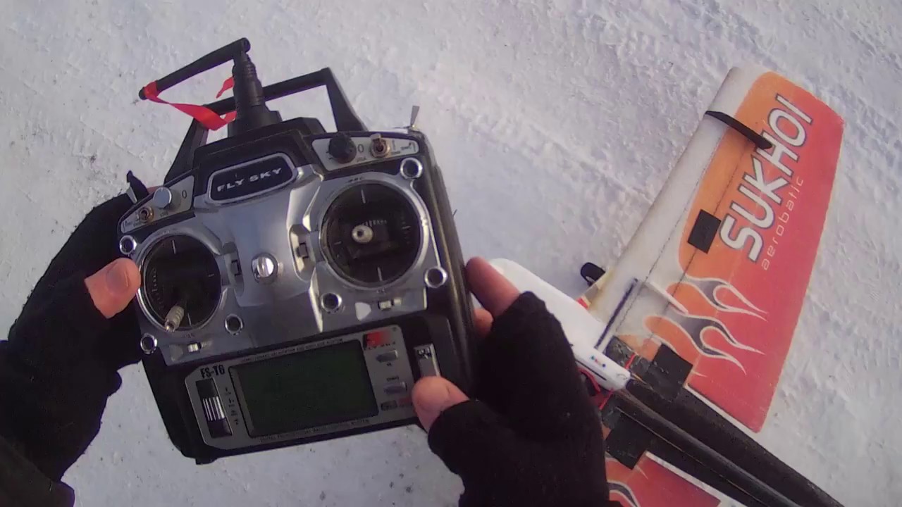 Полет модели Су 29 EPP 1050