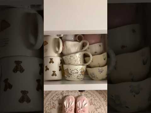 دخلت غرفة بنتي بعدما راحت المدرسة لحظة هدوء بسيطة