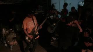MODERN GUNS - ENOLA ( LIVE AT ROSSI MUSIC FATMAWATI, JKT)
