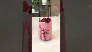 شيك شاتوت توت فرنگي با طعم بهشتي |blackberry & strawberry milkshake