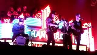 Brothers Osborne - It ain't my fault. Live acoustic on top of your bus. Hanford, CA Lucy Silvas