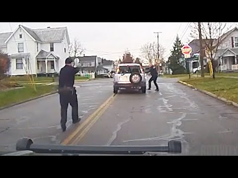 Video Shows Shootout Between Suspect and Police During Traffic Stop in Bucyrus, Ohio