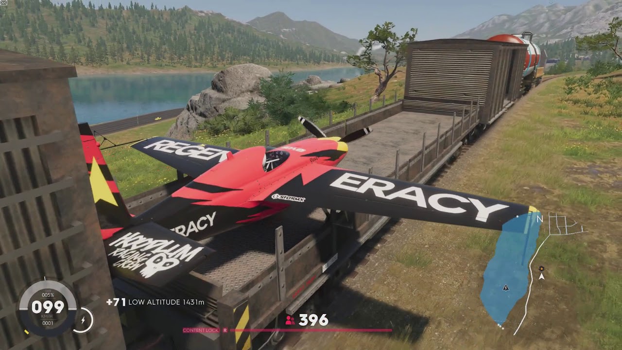 the-crew-2-landing-on-top-of-a-moving-train-with-a-plane-trainriding
