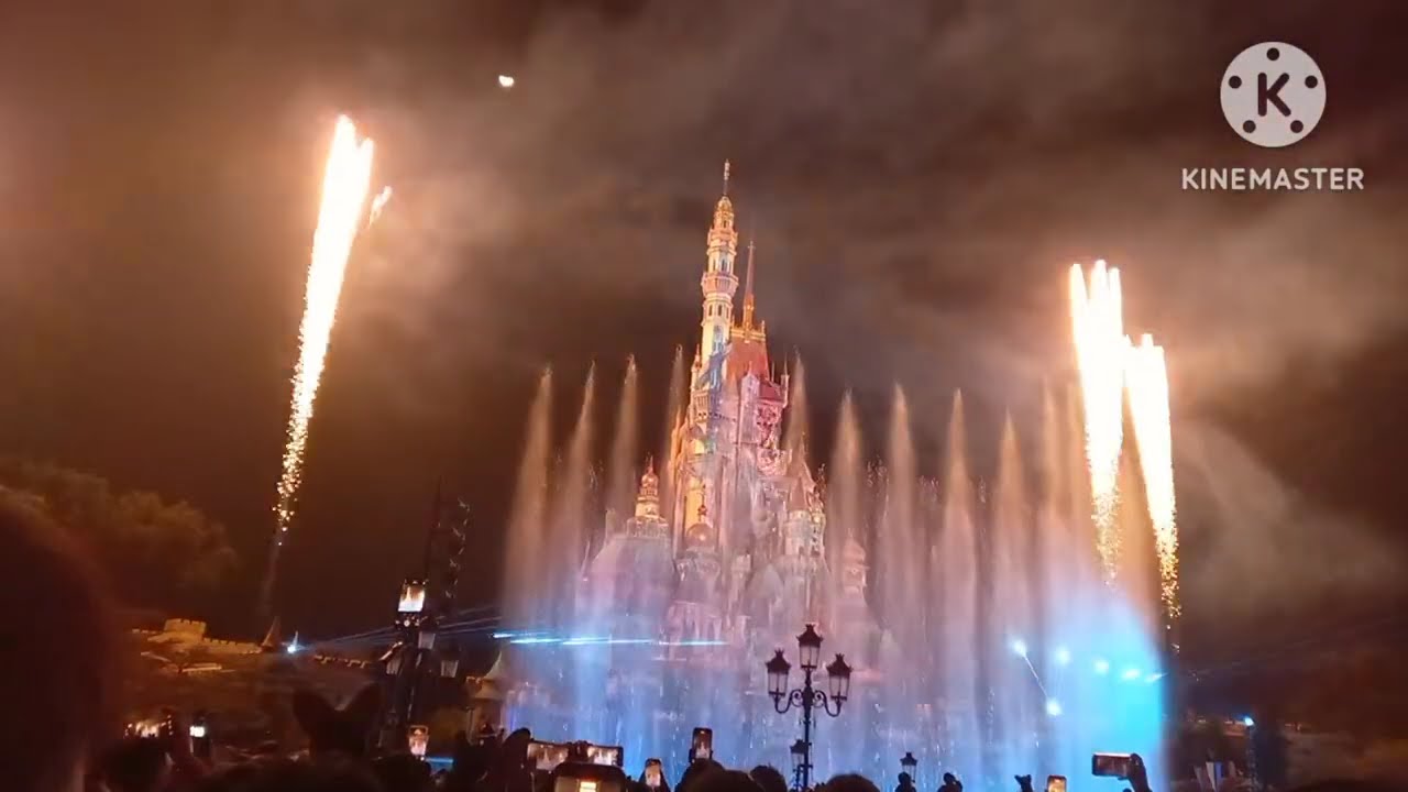 Hongkong Disneyland Fireworks Display 
