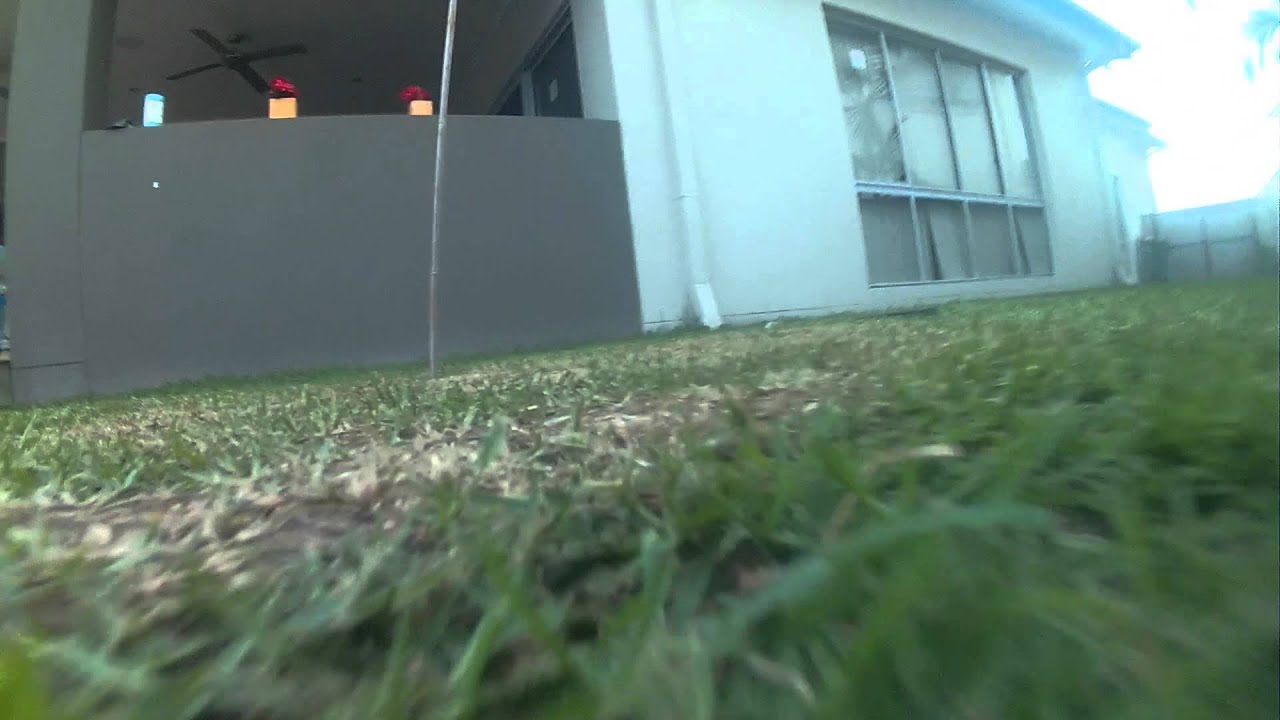 Ex golf - Backyard Golf! holes 2 and 3 - YouTube