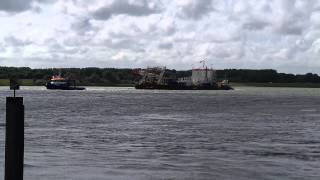 Inge W & Nova K en ponton Stemat 82 B 20120110 171408