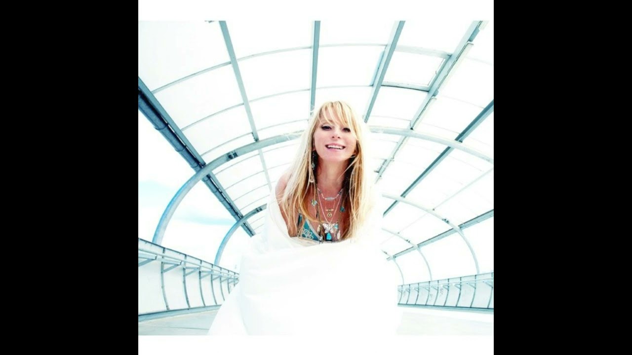 Jan Johnston meets Tenishia - Flesh 2010 (Glenn Morrison Remix)